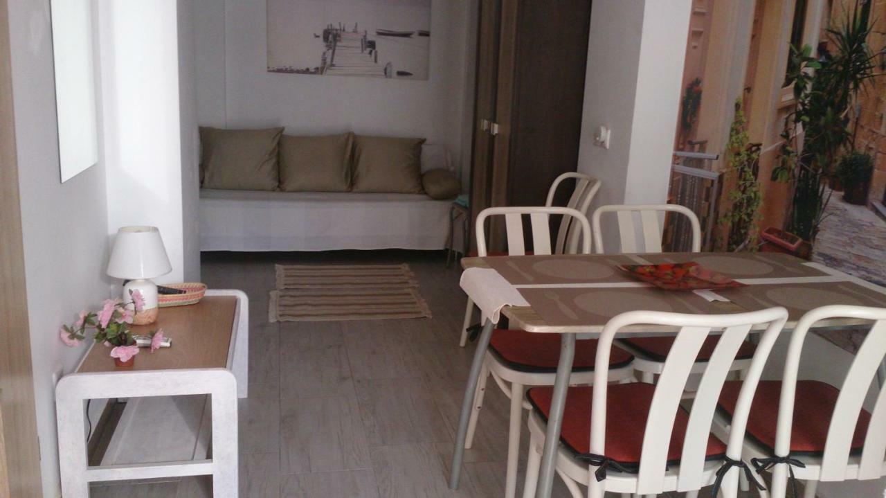 Madamme Curie Apartment 또레비에하 외부 사진
